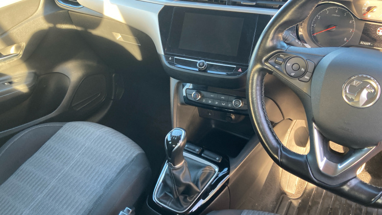 Vauxhall Corsa 1.2 SE 5dr Petrol Hatchback